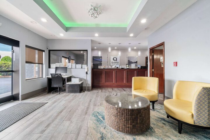 Hotel Interior 3 of 27
