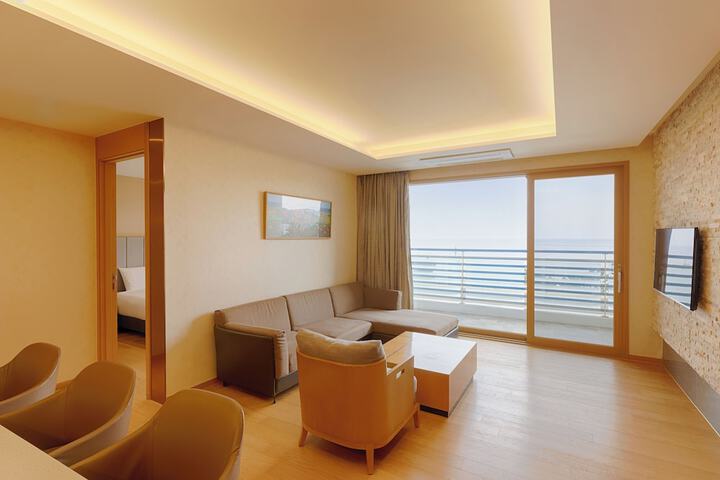 Room 60 of 127