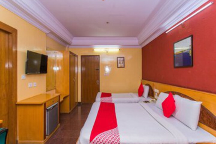 Room 30 of 32