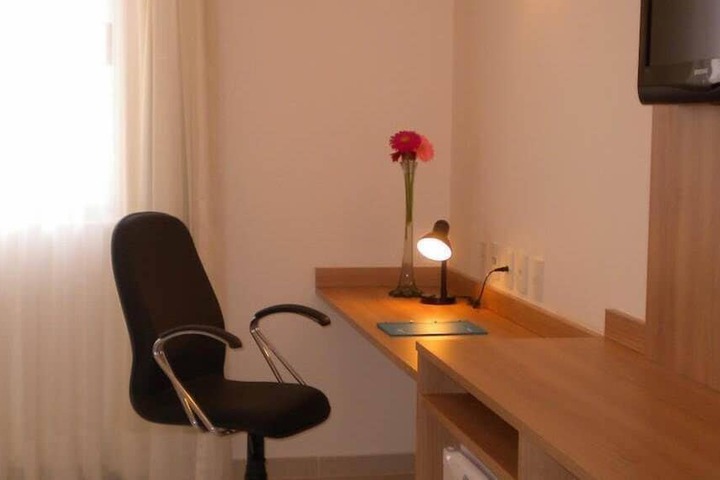 Room 5 of 35