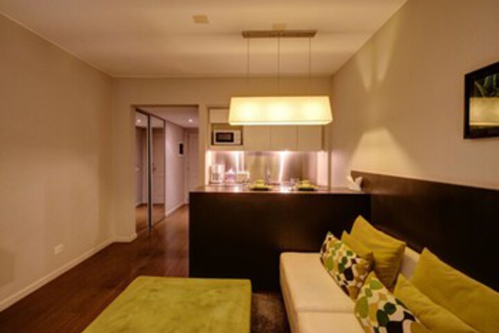 Room 32 of 101