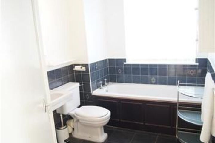 Room 2 of 11