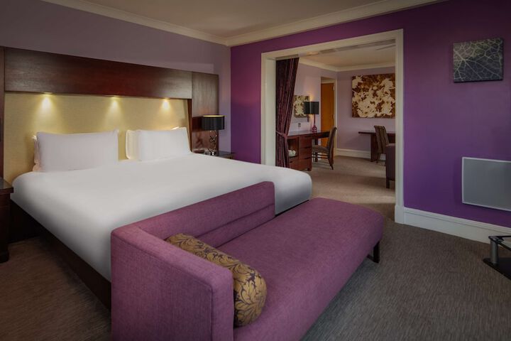Room 29 of 204