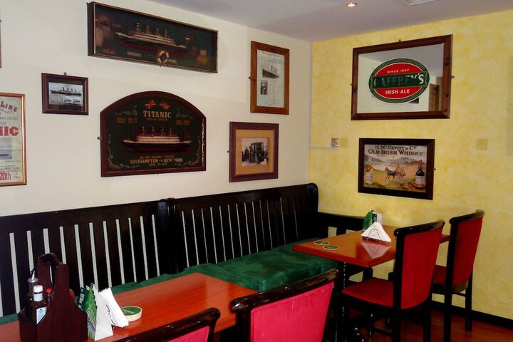 Lounge 67 of 71