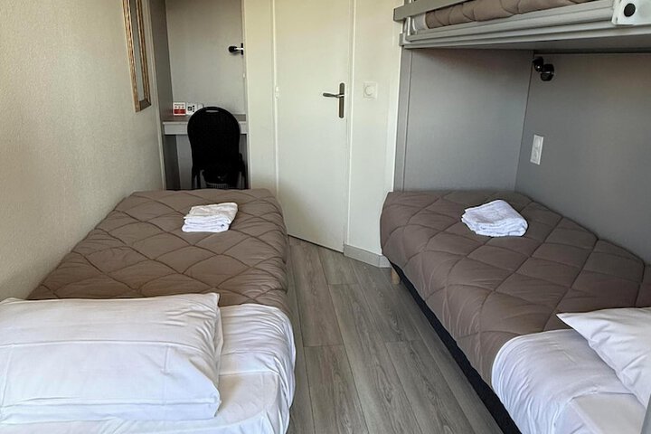 Room 35 of 81