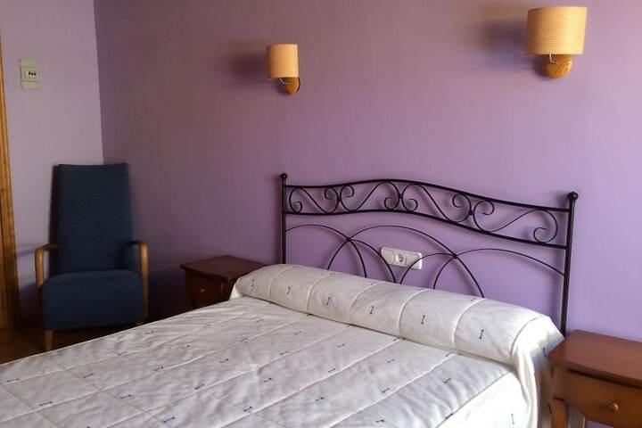 Room 6 of 31