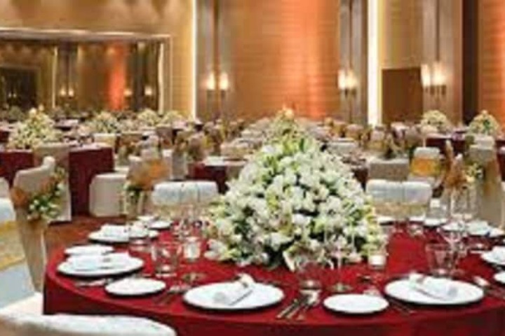Dining 14 of 22