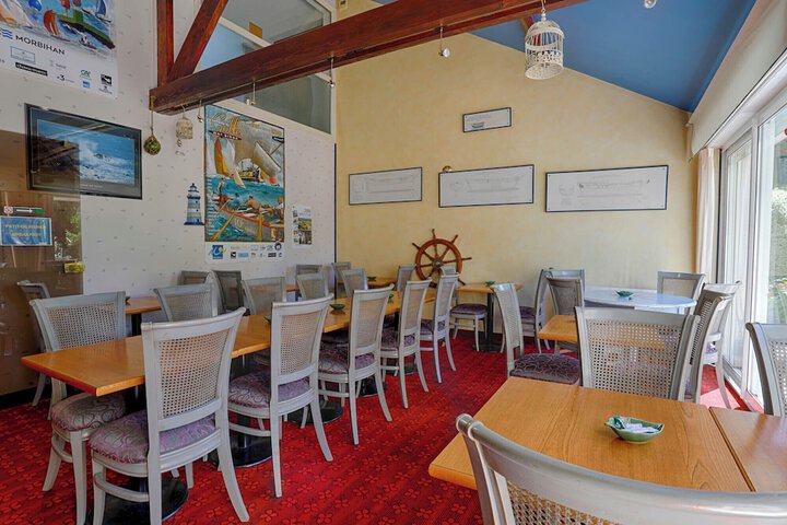 Dining 157 of 191