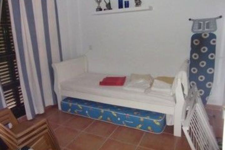 Room 7 of 20