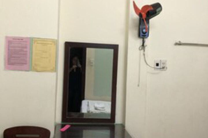 Room 8 of 8
