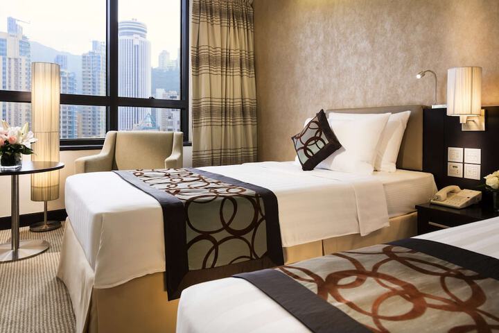 Room 20 of 65