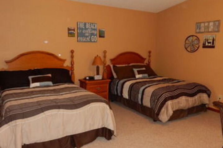 Room 12 of 42