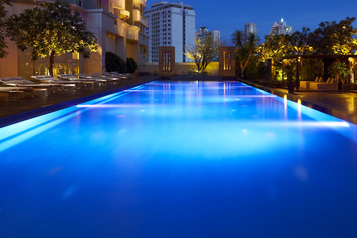 Pool 26 of 70