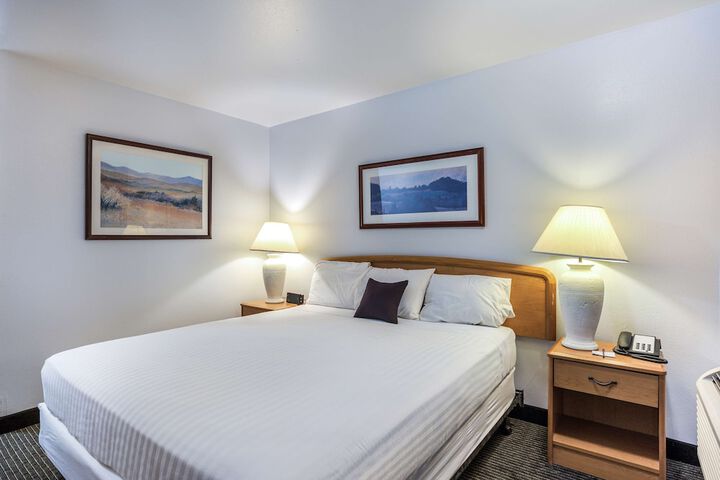 Room 8 of 22