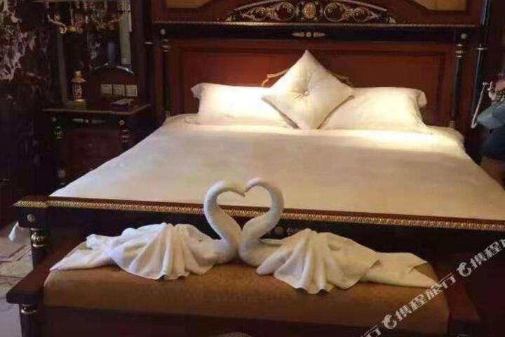 Dengfeng elements hotel