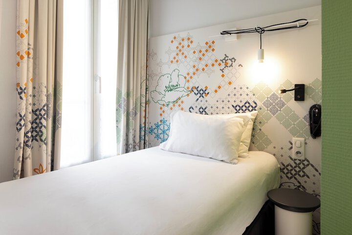 Room 17 of 45