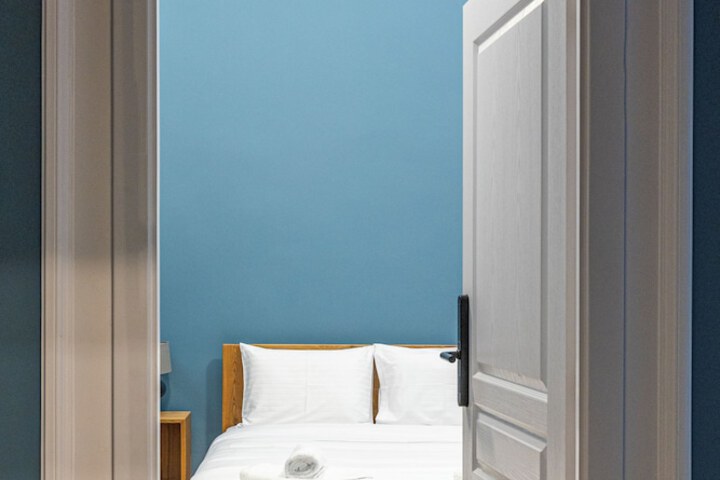 Room 37 of 112