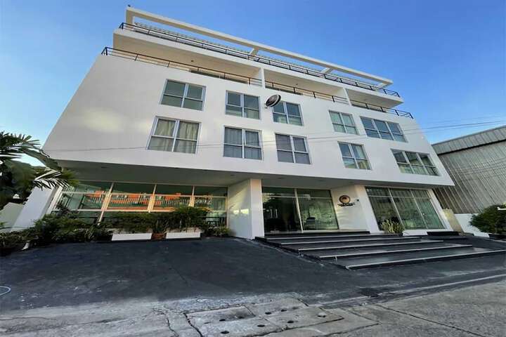 Hotel 14 of 14