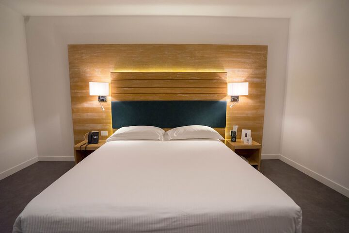 Room 43 of 101
