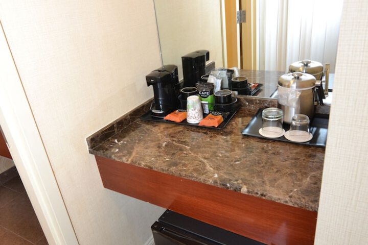 Room 42 of 46