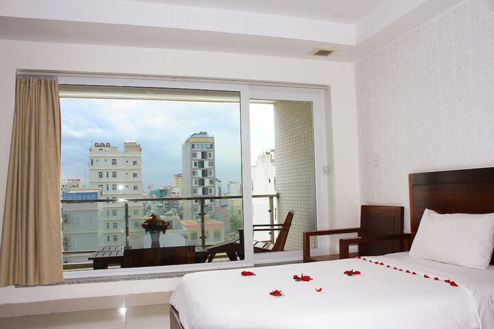 Room 21 of 101