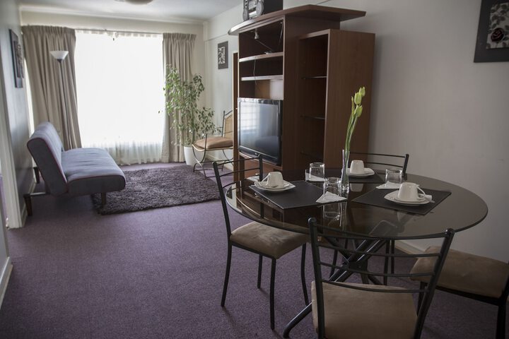 Room 13 of 21