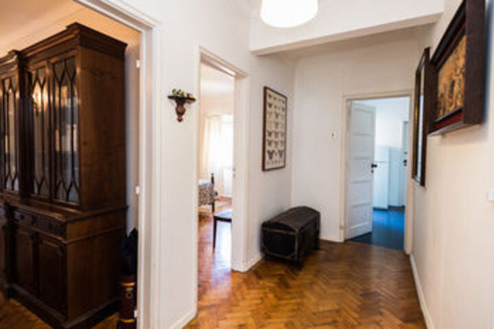 Room 76 of 99