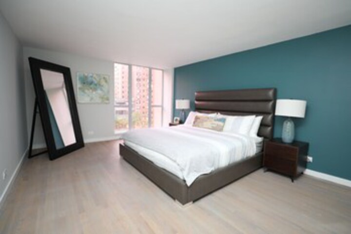 Room 16 of 39