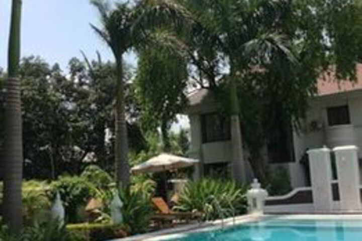 Pool 18 of 26