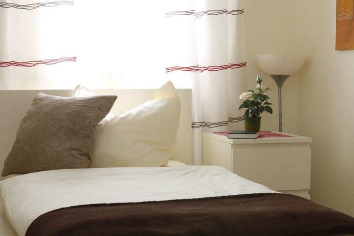 Room 14 of 40