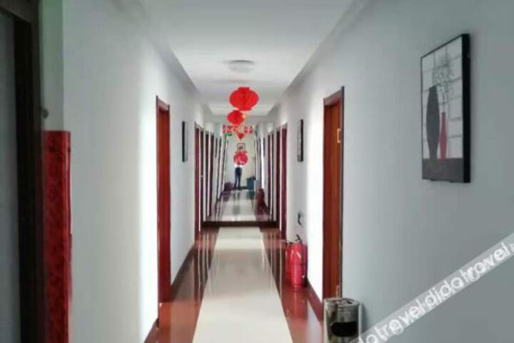 Hotel Interior 4 of 10
