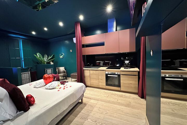 Room 14 of 51