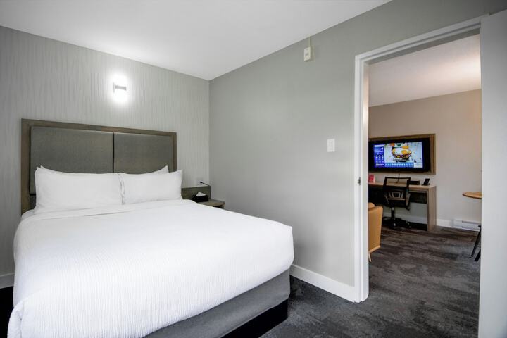 Room 22 of 120
