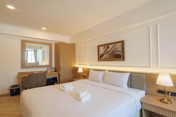 Room 40 of 54
