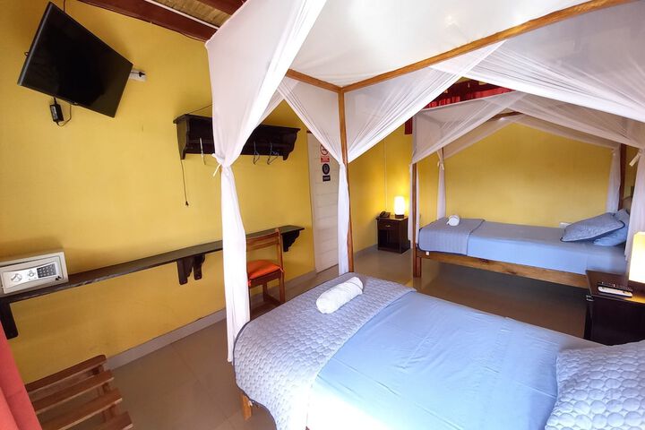 Room 13 of 54