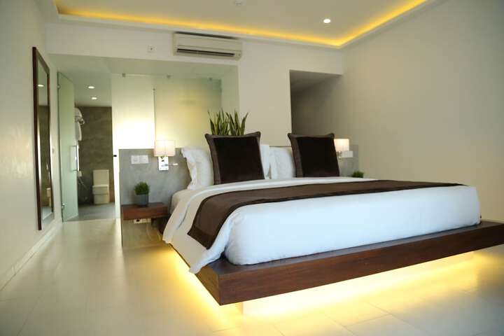 Room 10 of 47
