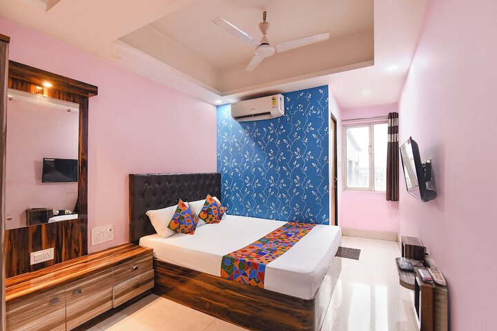 Room 19 of 28