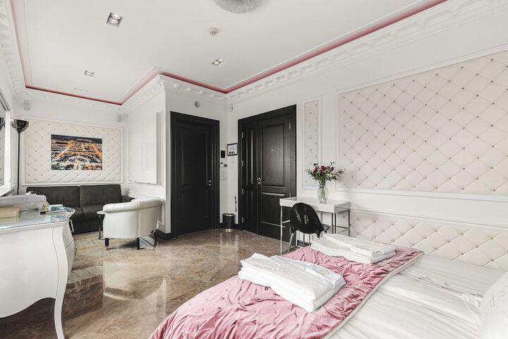 Room 21 of 113