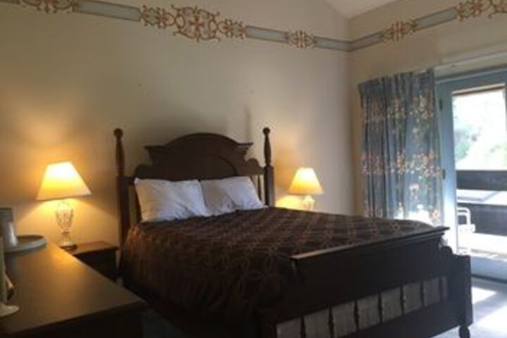 Room 42 of 130