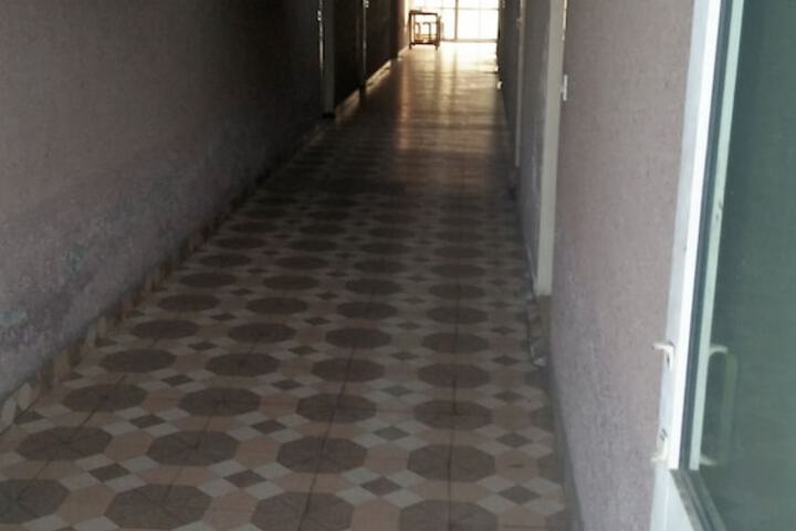 Ballroom/Hall 15 of 17