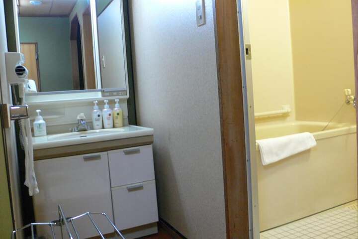 Room 19 of 52