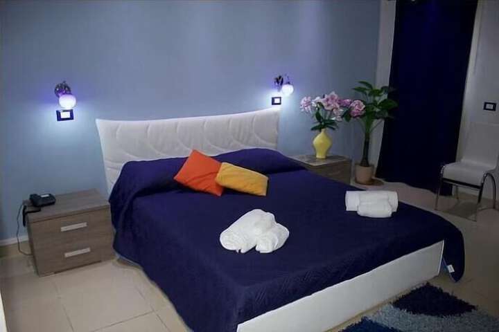 Room 19 of 63