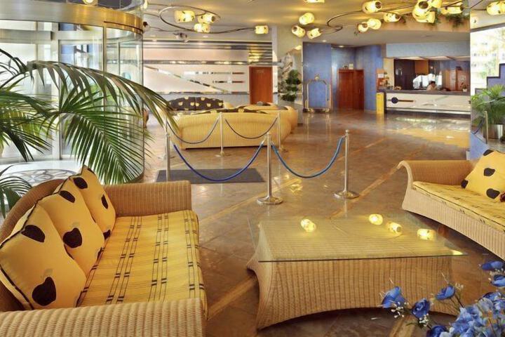 Lobby Photos