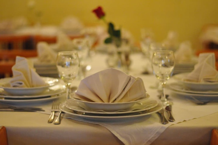 Dining 20 of 27