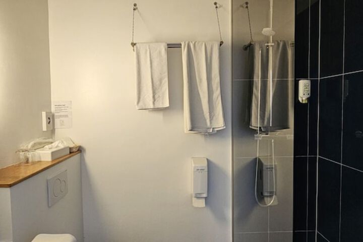 Clean Restrooms