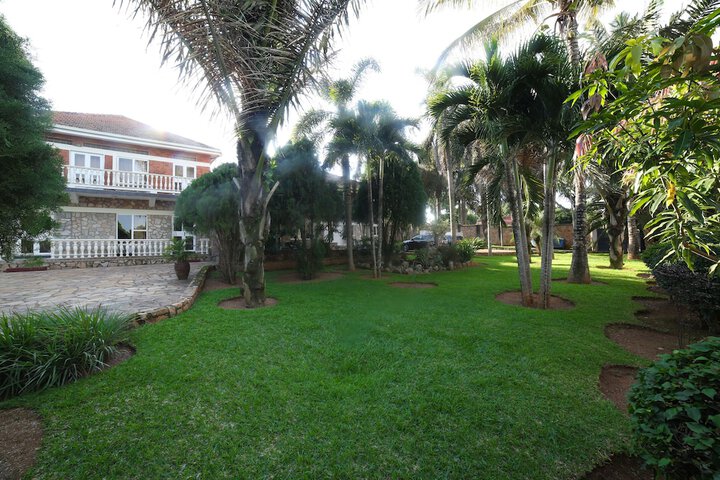 Property Grounds 50 of 61