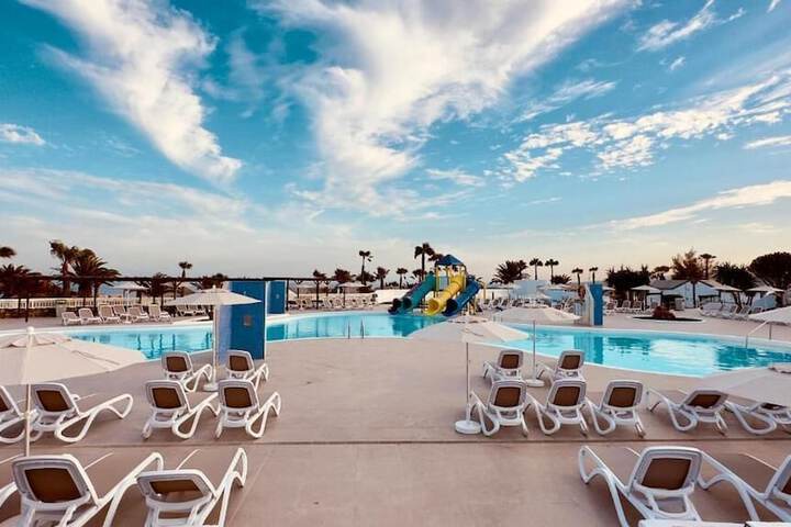 Hotel with Pool