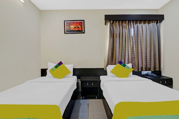 Room 21 of 28