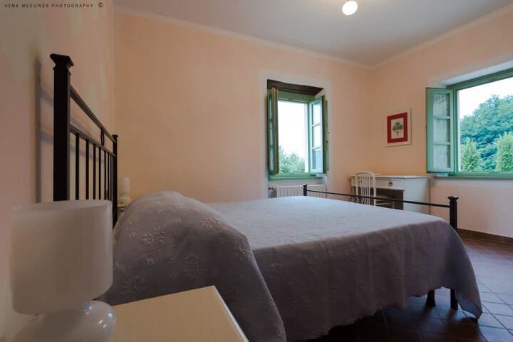 Room 6 of 78
