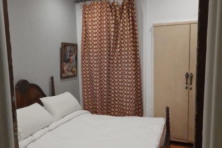 Room 26 of 54